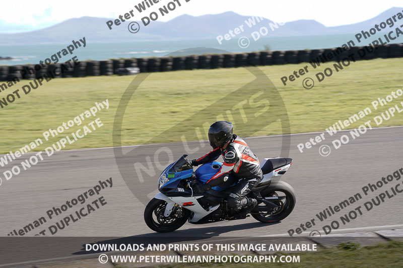 anglesey no limits trackday;anglesey photographs;anglesey trackday photographs;enduro digital images;event digital images;eventdigitalimages;no limits trackdays;peter wileman photography;racing digital images;trac mon;trackday digital images;trackday photos;ty croes